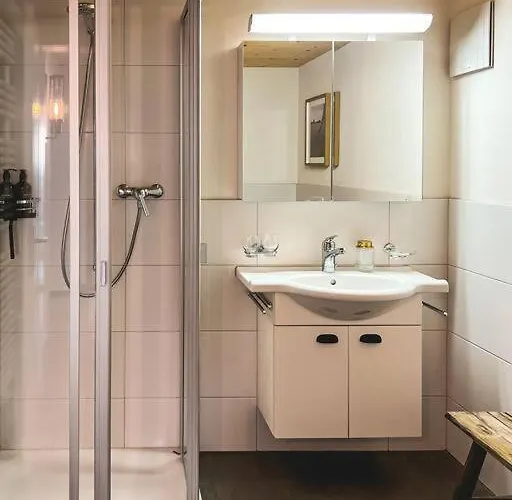 Hidden Retreats The Seehof 2 Apartman Oberhofen